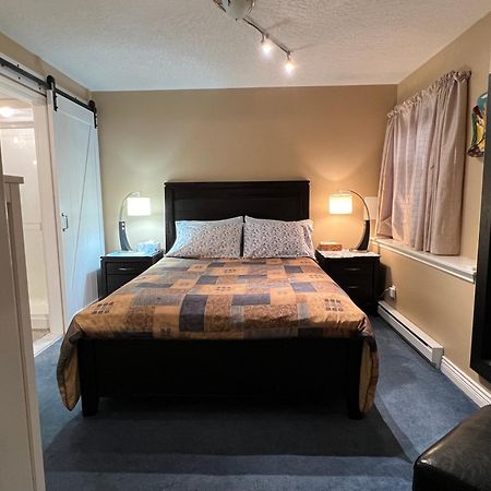 Little Bear Garden View Suites-Hummingbird Royston Bagian luar foto